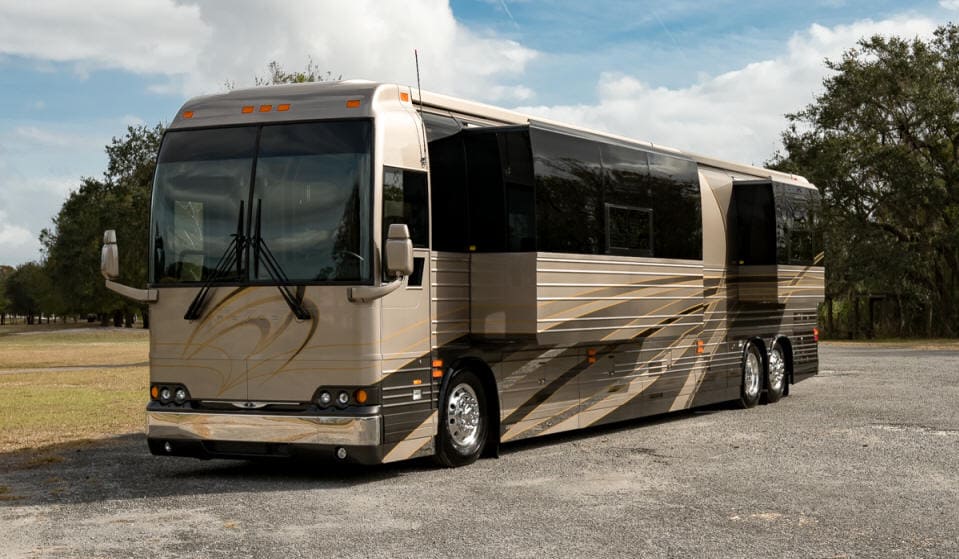 VIP Sleeper Bus - Bus Charter Express